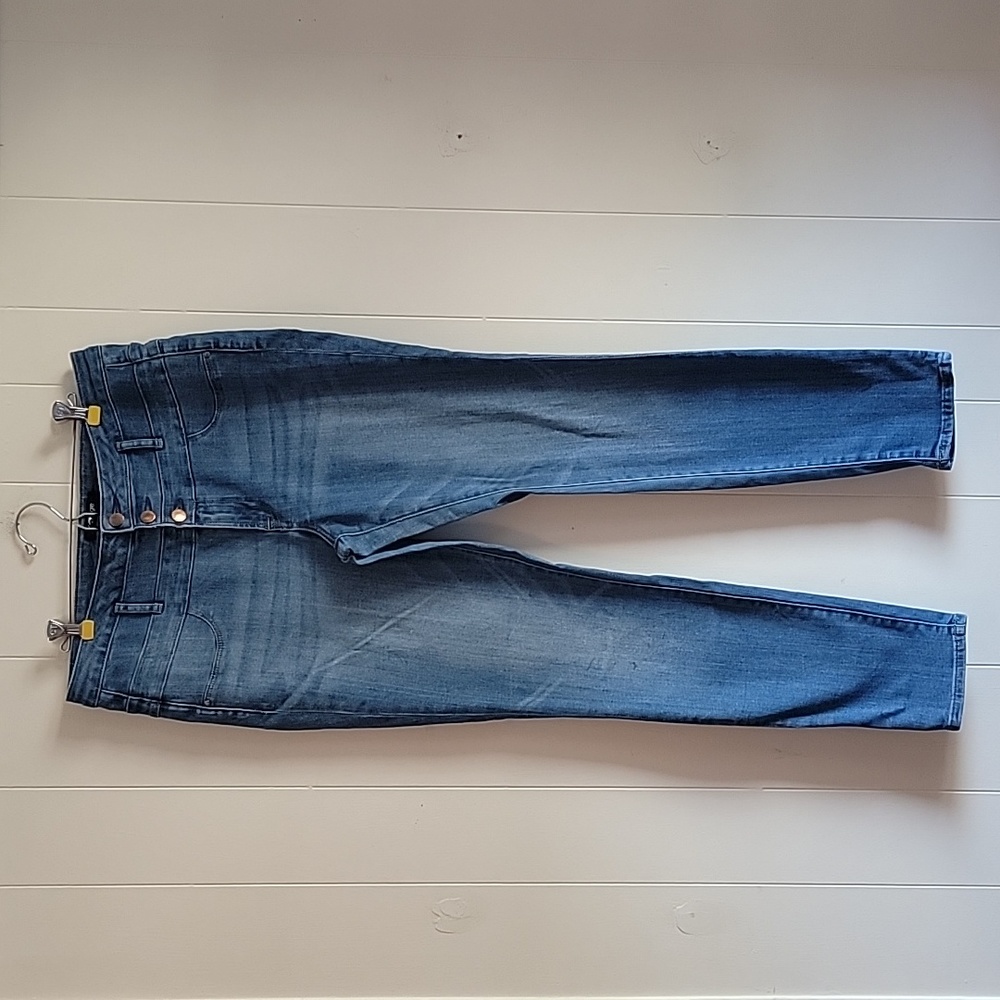 Refuge 3 Button Fly High Rise Stretce Skinny Blue Jeans Size 10 As Is